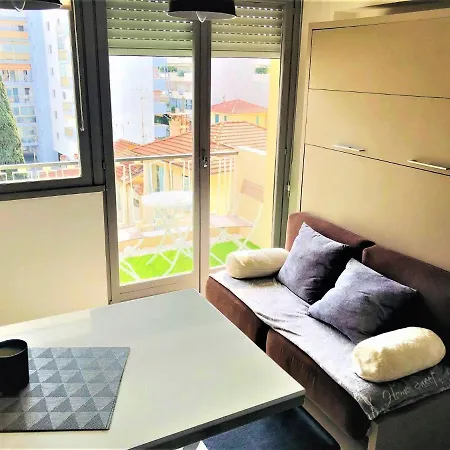 One Bedroom Vautrin *